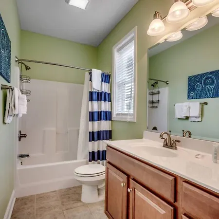 Lovely Volot * Saint-Tropez