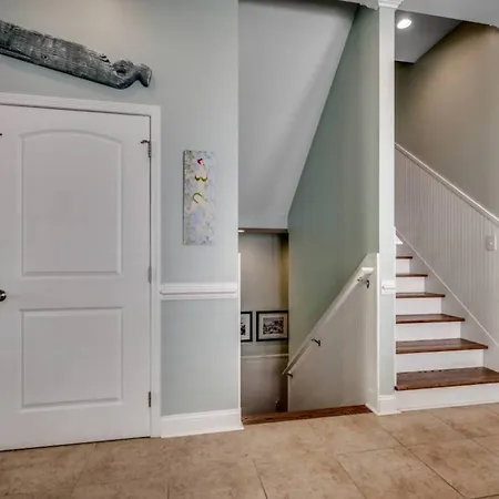 Lovely Volot Saint-Tropez